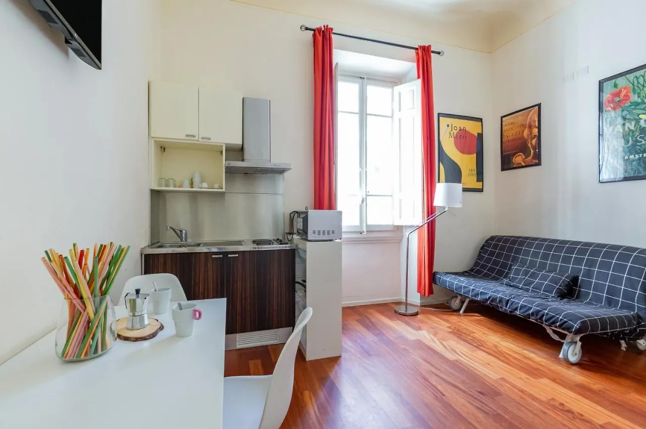 The Scent Of Florence - Sole & Luna Apartments 0*,  Italien